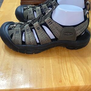 KEEN Newport H2 Sport Sandals Men's Olive Green Brown Leather Waterproof Size 9